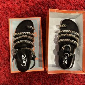 Circus by Sam Edelman Black Sandals with Gold Chain Accents